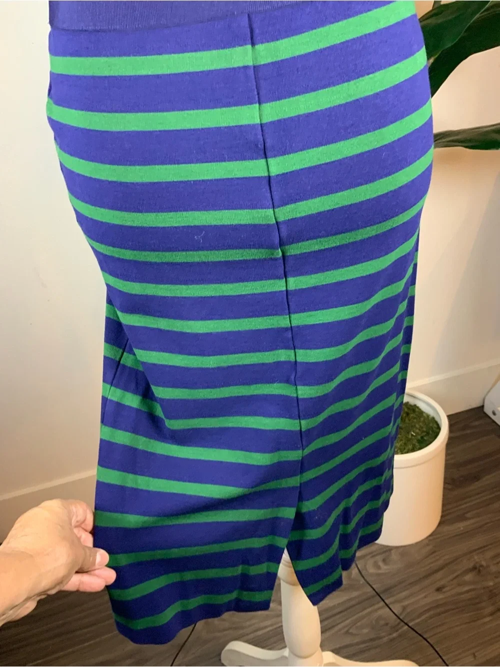 Ann Taylor knit midi